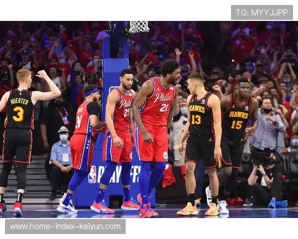 老鹰进攻篮板拼抢积极 创造额外进攻机会效果显著