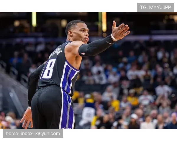 国王威少转换进攻推进迅速，快攻得分能力依旧在线